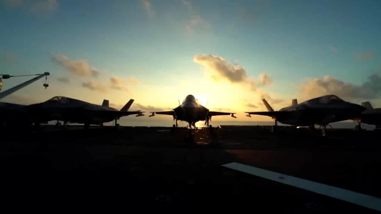 Aircraft carrier war