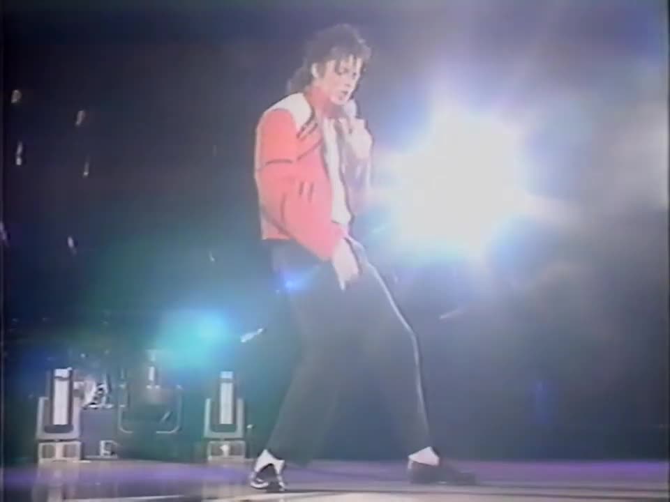 Michael Jackson - Beat It Dangerous Tour