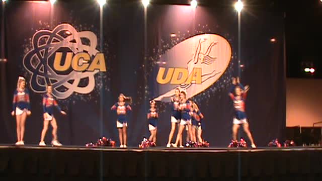 davianne LCS cheer