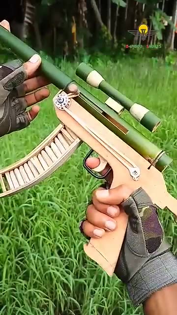 Green Bamboo Slingshots #Bamboo #craft