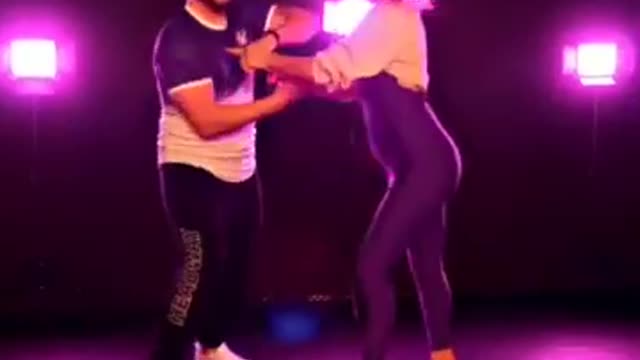 dance. best dance salsa VIDEOS