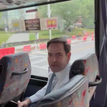 Earlier tonight.... on the way to the spin room.