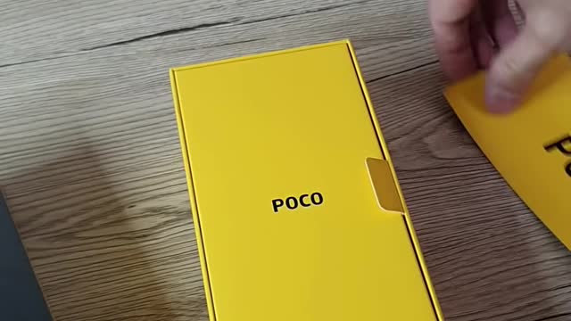 Poco F3 Unboxing