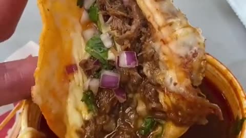 Braised pork roll