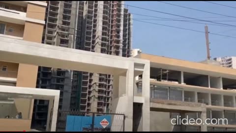 Gaur City 4th Avenue 2/3 BHK Apartments Noida Extension