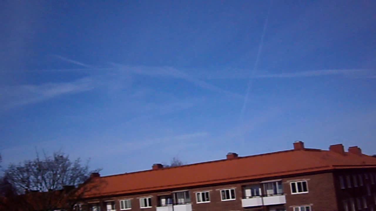 Chemtrails och myndigheter. Utsikt Visitörsg. 13. Helsingborg 9 Mars. 2013