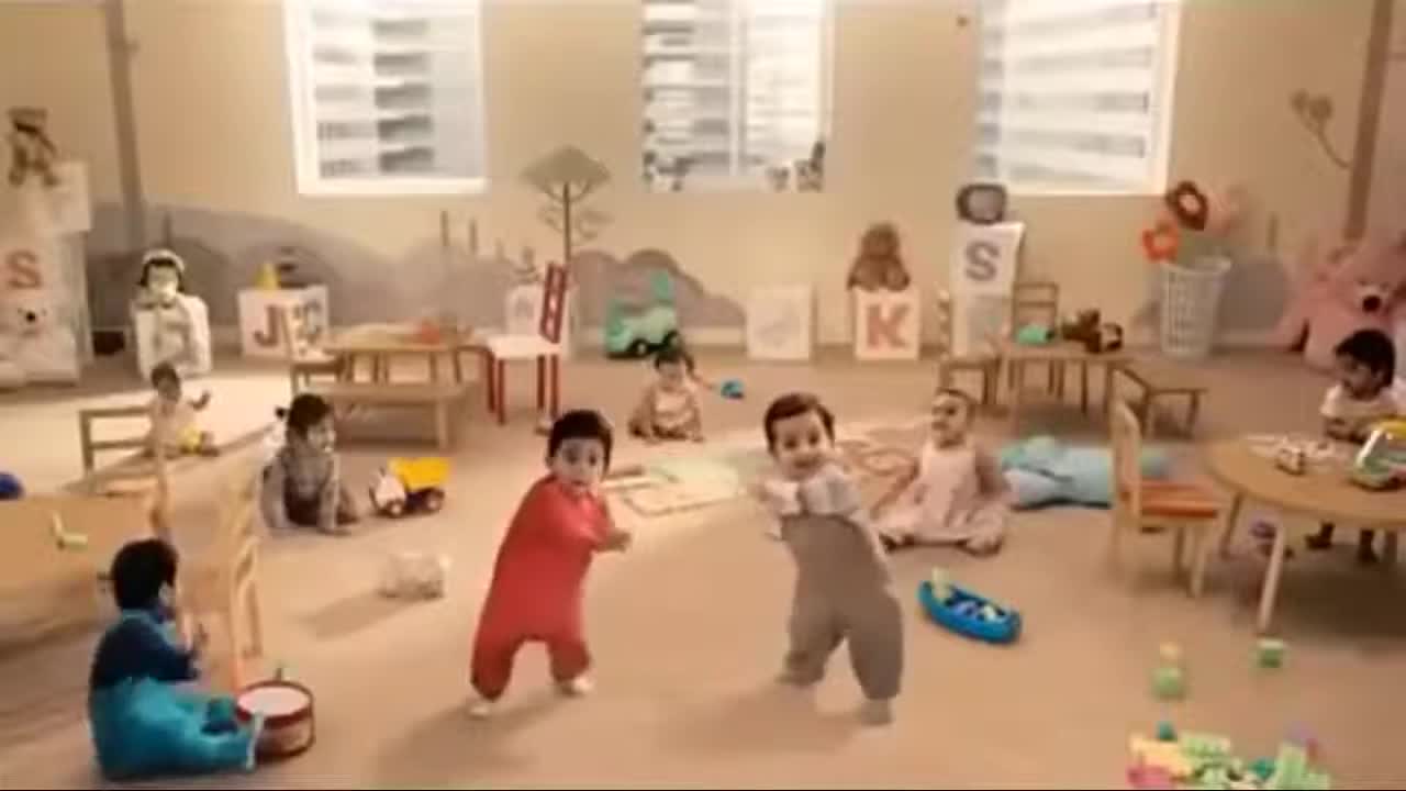 Funny video Baby dance