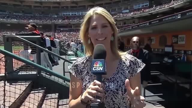 20 FUNNY MOMENTS WITH REPORTERS IN SPORTS