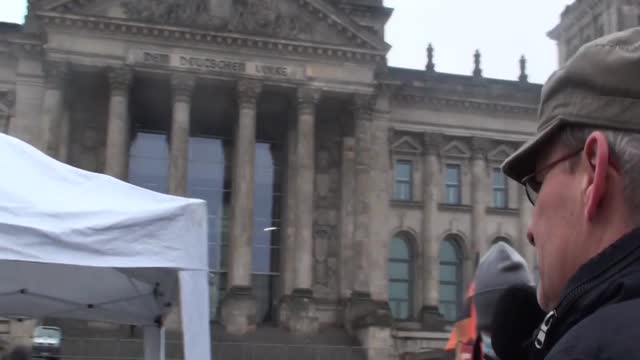 Die Annexion der DDR und die illegale Auflösung der UDSSR