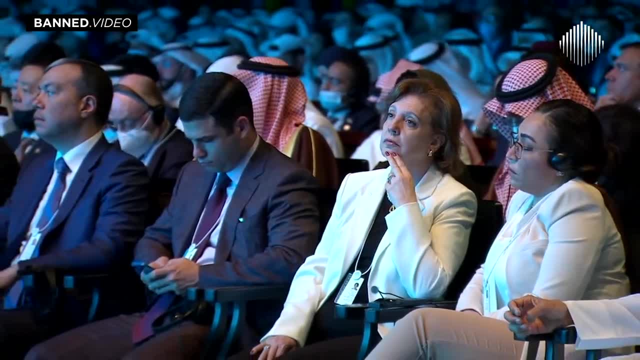 WEF Globalists Call For NWO And Total Money Tracking