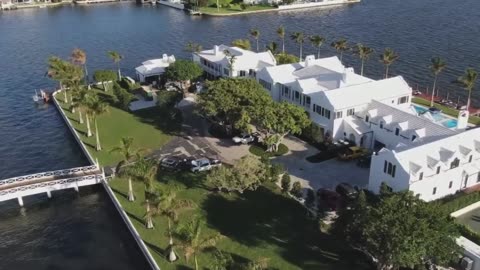 What Really Happened On Jeffrey Epstein’s Private Island