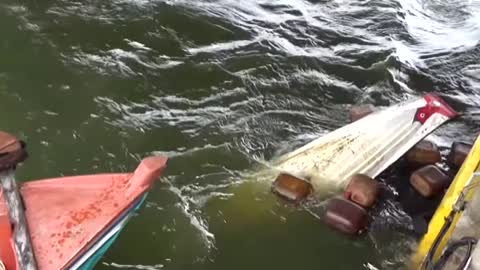 [Hot news] a close-up of the brutal train crash that occurred at the mangrove sewer