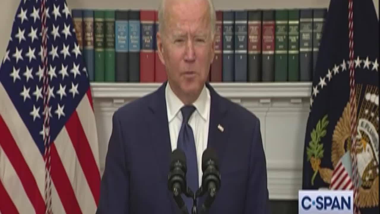 Biden Trips Over Words, Forgets Name of FEMA Head, Despite Having Teleprompter Right in Front of Him