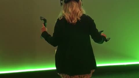 Wife Tries Virtual Reality