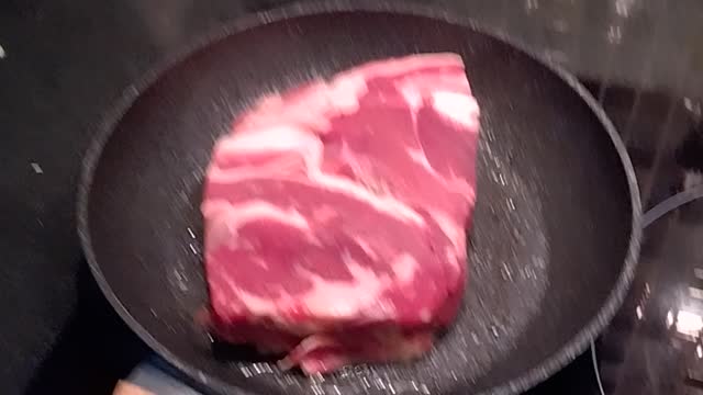 Do women prefer a man who can cook?