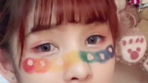 Rainbow Blush,put on this makeup. 🌸