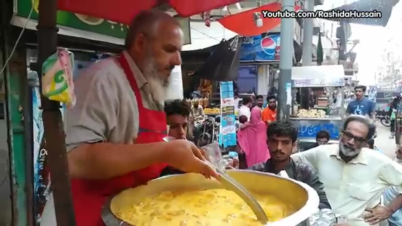 Amazing Food at Street | Pakistan Food Street | Street Food Karachi