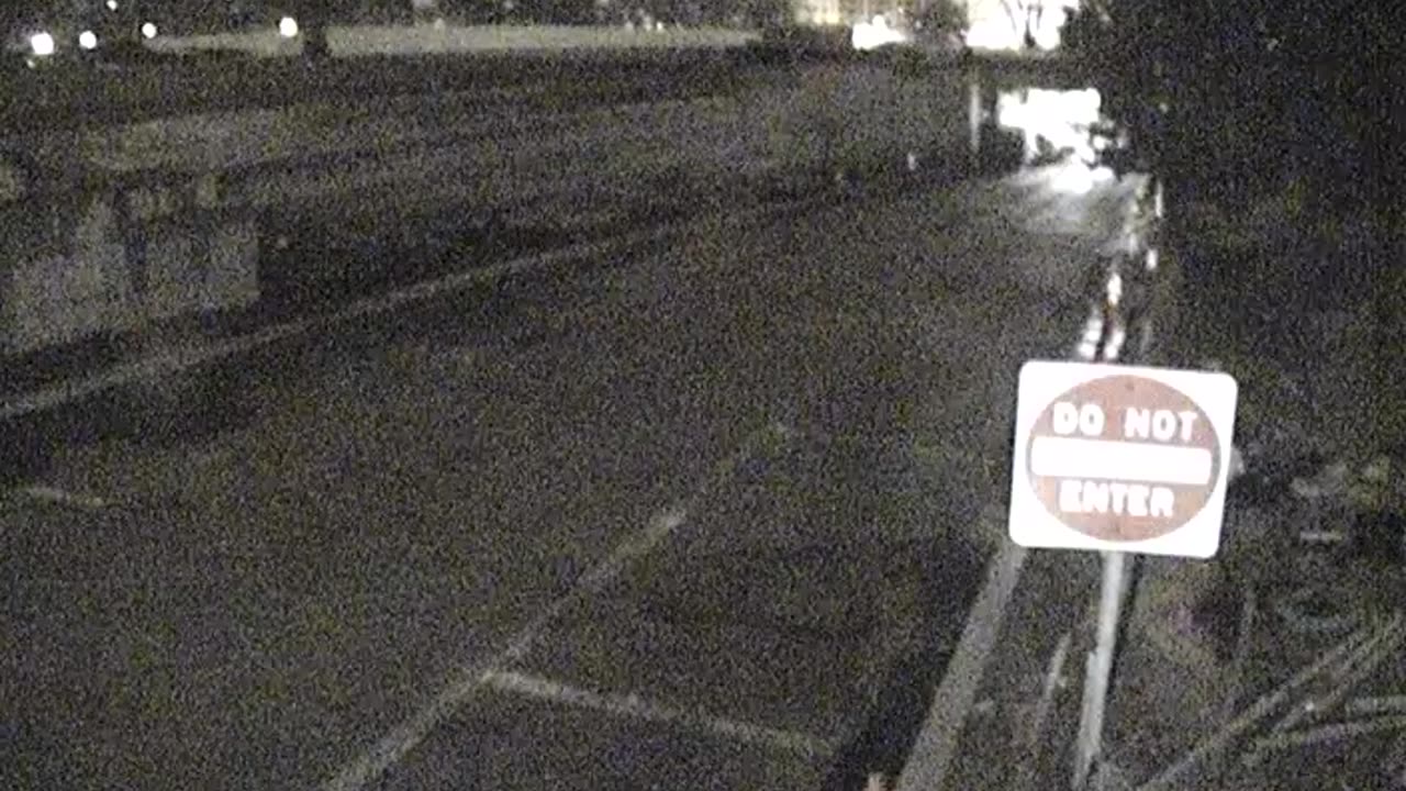 1860QNE00Del-CNE_2021-01-05_17h56min28s187ms.mp4