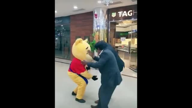 Funny Teddy Bear prank in a mall