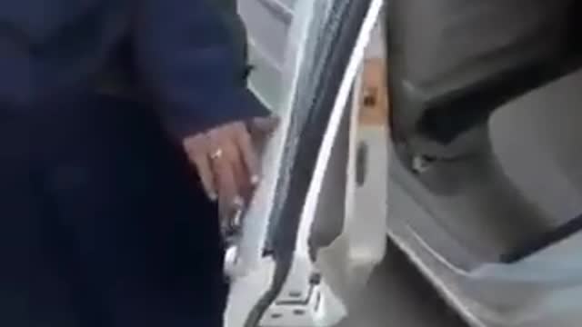 An other Army post fell under the control of the Taliban in the city of Ghazni