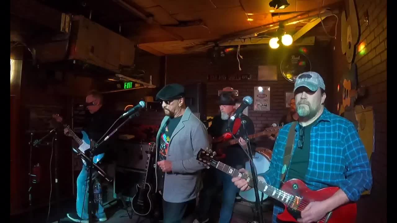 Upside Down - Hoochie Coochie Man 1-16-22