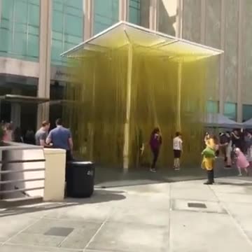 .Lady At A Musuem Pt 2! VINE 2016!