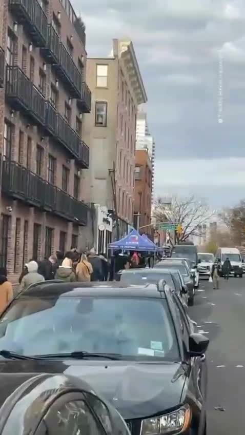 COVID-19 testing sites in New York City are experiencing long lines as the Omicron variant spreads