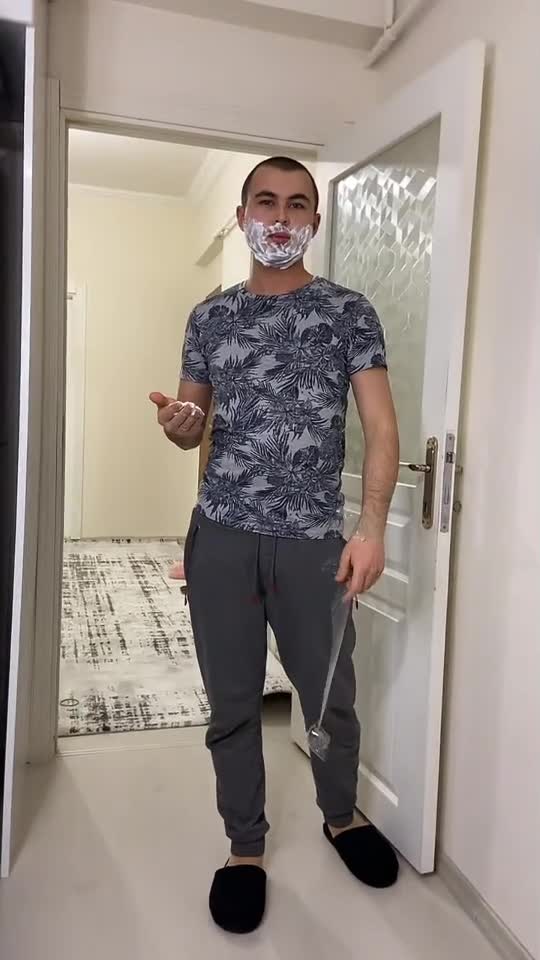 funny|prank|jokes|funny jokes|dad jokes|funny memes|funny video|fun|laughing|funny animal|knock