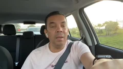 A MENTIRA OFICIAL E A VERDADE OCULTADA by Gustavo