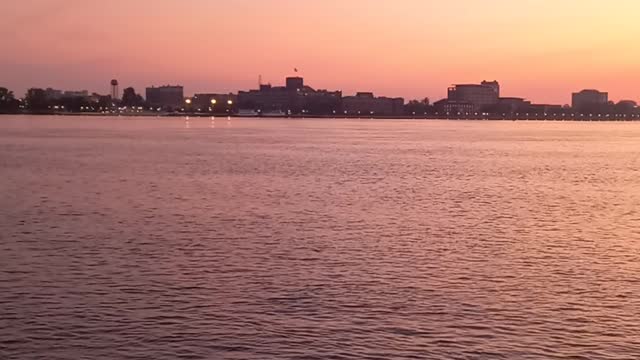 Relaxing morning on the Detroit river