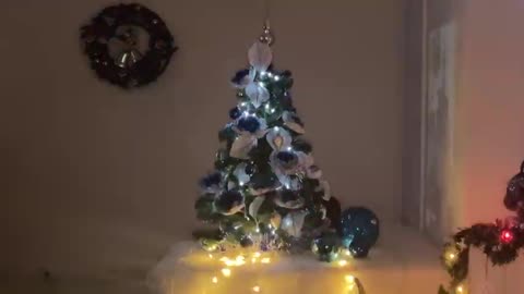 Beautiful Christmas tree, simple and inexpensive craft ideas,