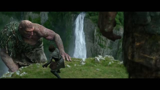 Giants Attack Humans Scene - Jack The Giant Slayer