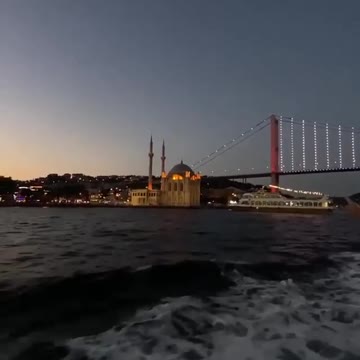 With my eyes closed, I listen to Istanbul 🇹🇷💕