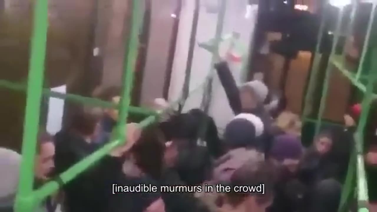 Jewish women shouting “goyim” at Russians: Our rabies will slaughter you all Russian scum!