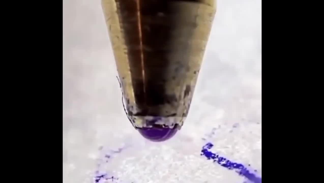 How A Ballpoint pen Works Slow Motion #shorts