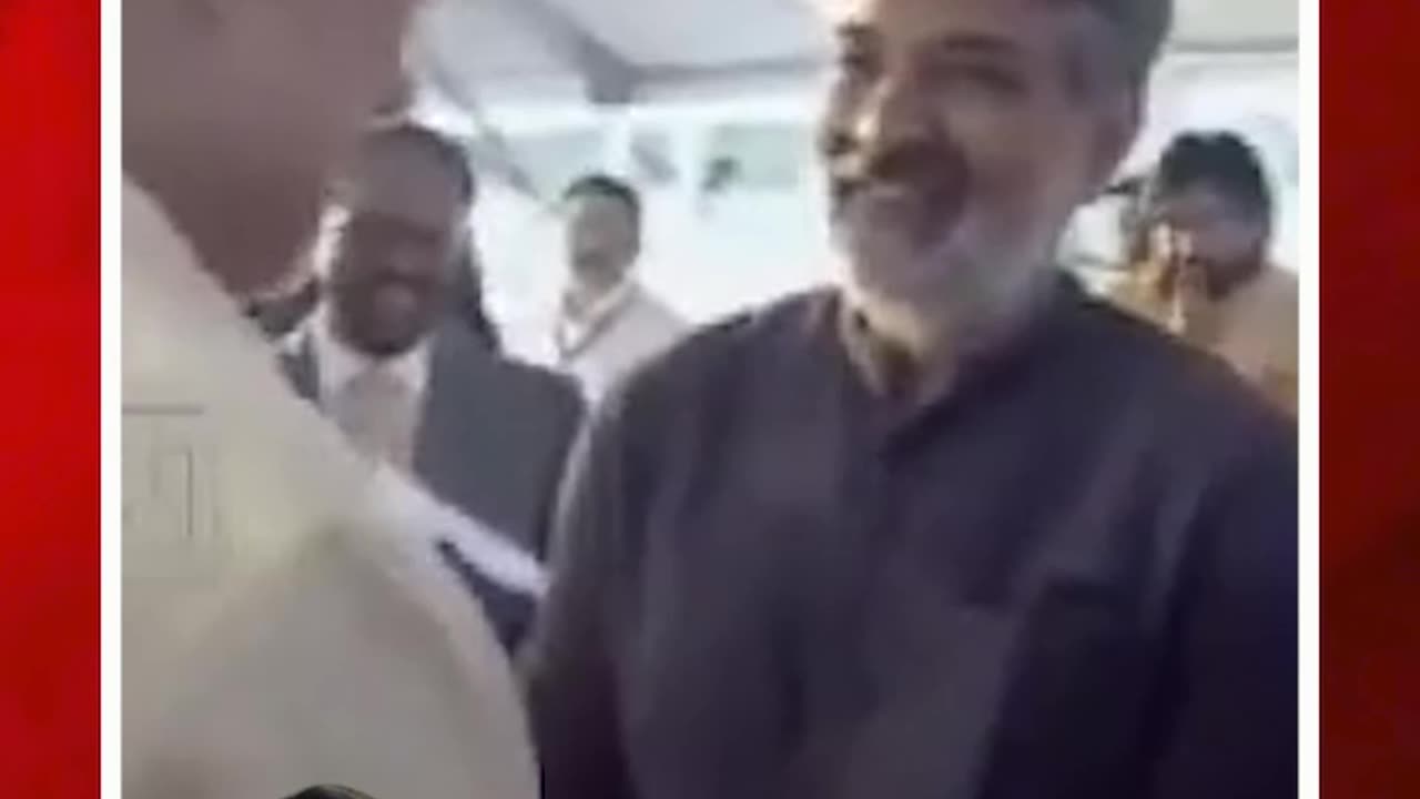 సీఎం చంద్రబాబుతో రాజమౌళి #rajamouli #chandrababunaidu #viral #hug #video | FBTV NEWS