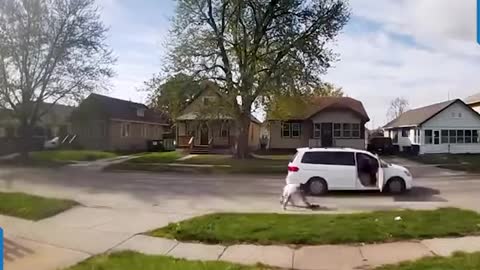 CRAZY HEADS ON WHEELS!