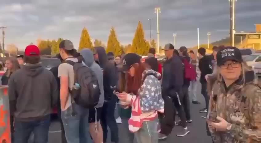 TPUSA School Washington DC [09/02/22] - youth protests against wearing masks