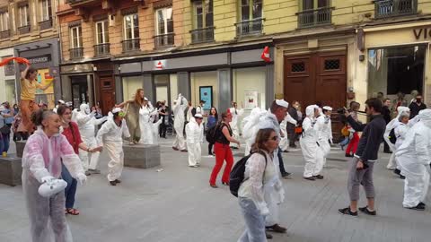 Flashmob LMB Lyon et Danse HK 8 mai