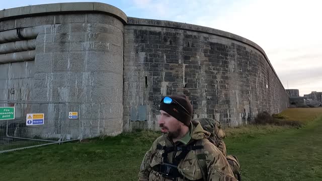 Vlog while walking next to Hurst castle. Coastal hike