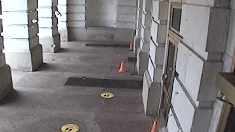 3210LHOB01MainEntranceExterior_2021-01-06_13h43min54s397ms.mp4