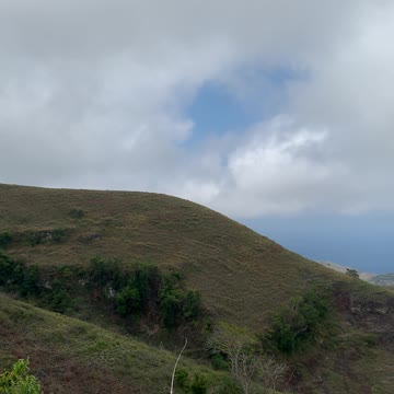 Bali Nusa Penida Teletubbies Hill