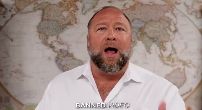 Alex Jones sends a message to Donald Trump.