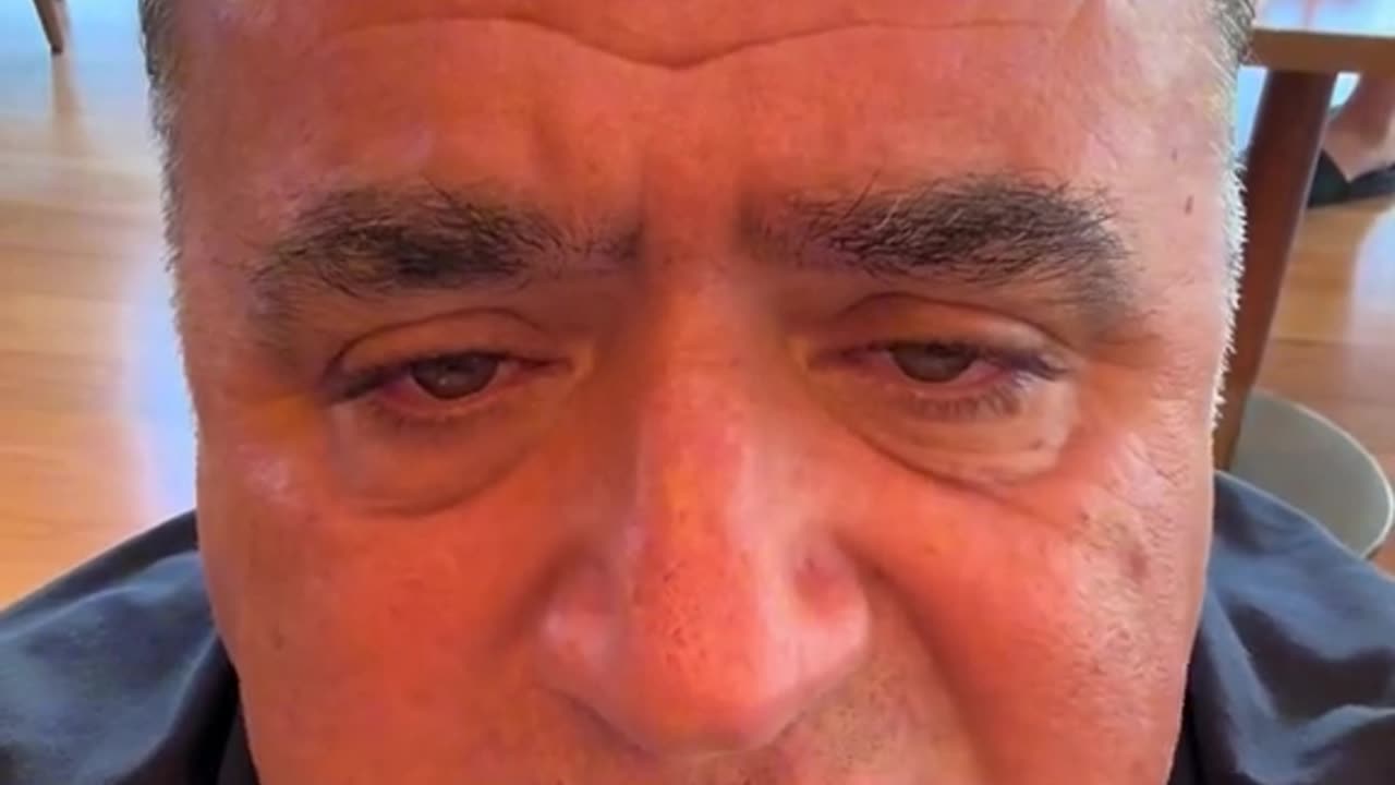 Σφακιανάκης: Βγάλτε την νέα ταυτότητα