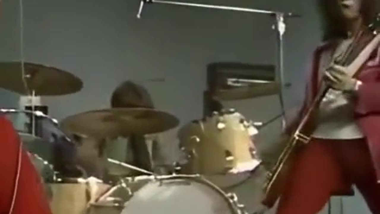 EXCEPTIONAL : Dazed 🥴 And Confused 😵💫- LED ZEPPELIN ( LIVE )