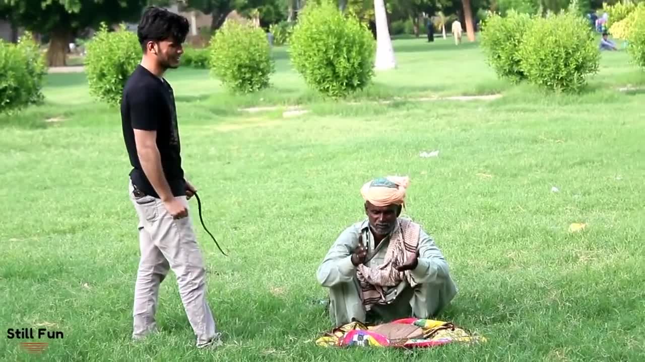 indian man prank using snake