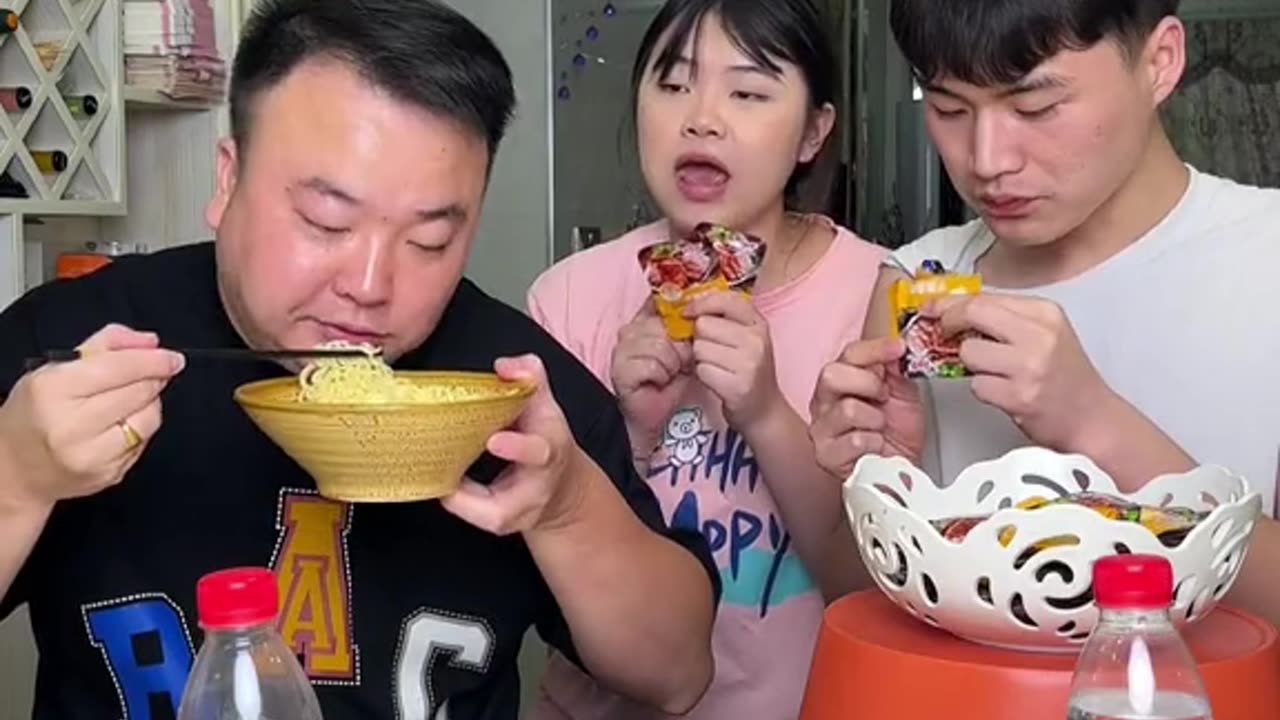 Eating show