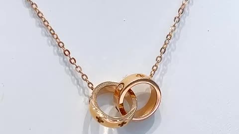 Ring gold necklace