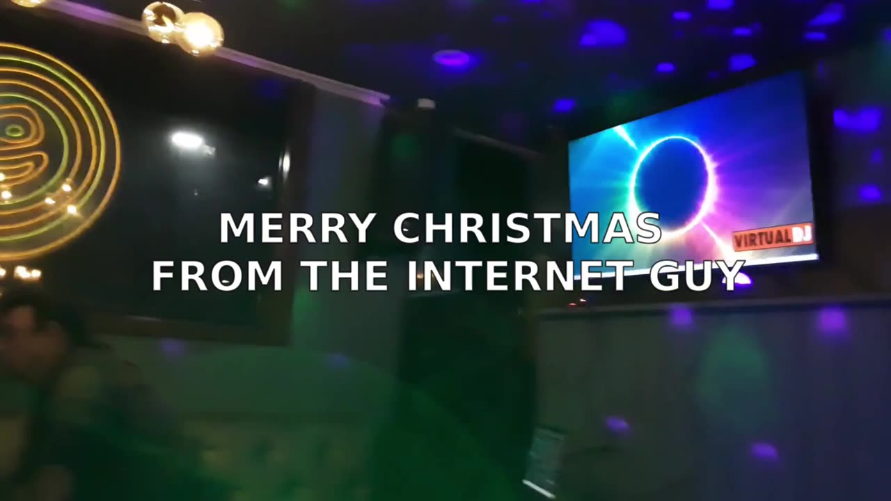 MERRY CHRISTMAS FROM THE INTERNET GUY