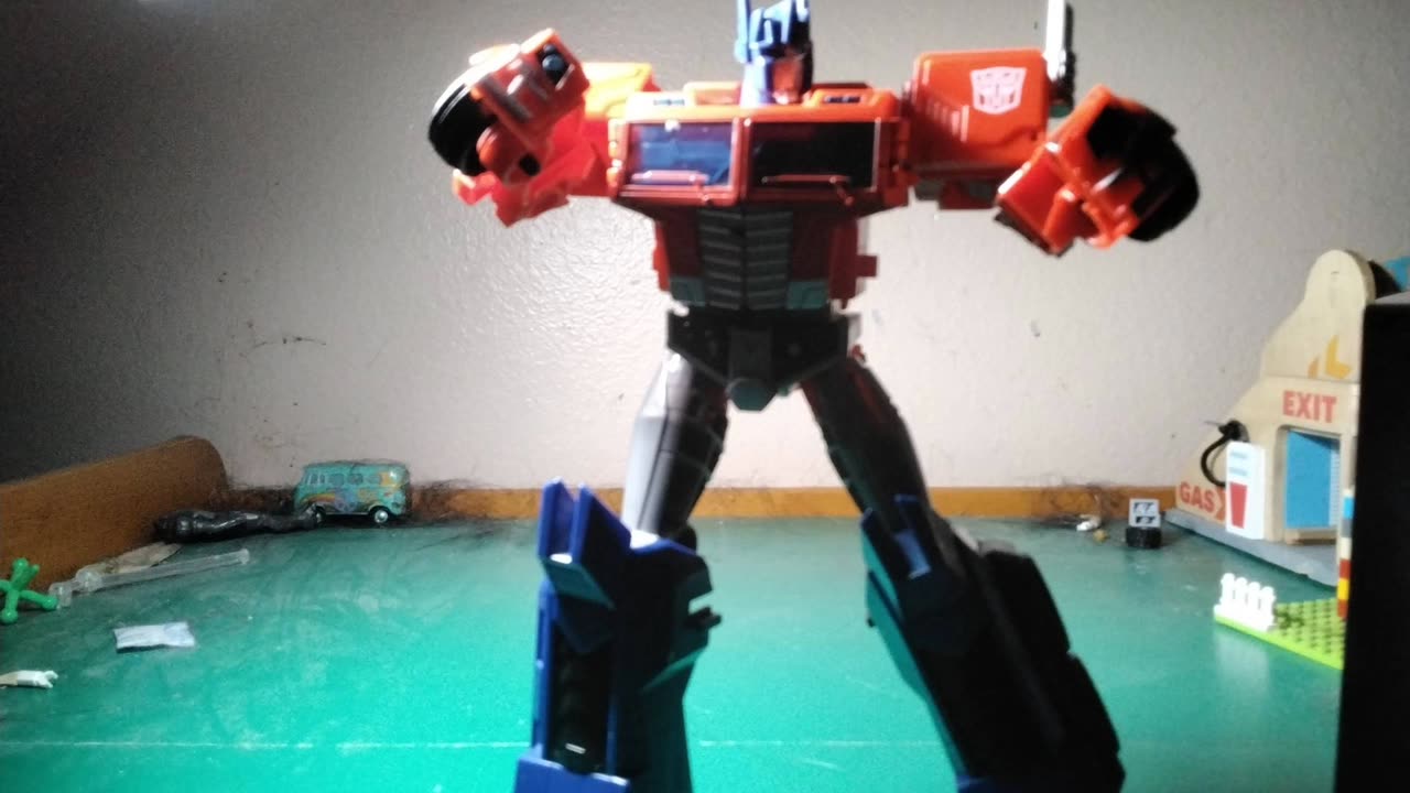 Optimus Prime transformation test